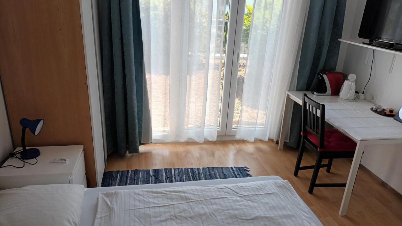 Haus Edith Privathaus Mit Gaestezimmern Bregenz Esterno foto
