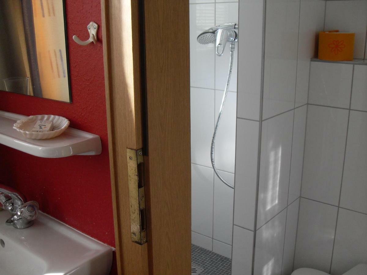 Haus Edith Privathaus Mit Gaestezimmern Bregenz Esterno foto