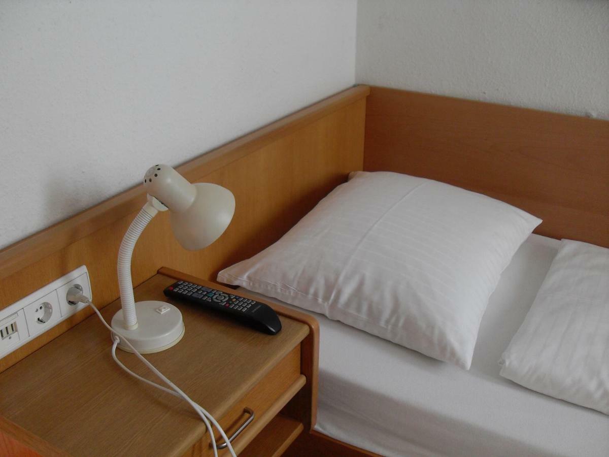 Haus Edith Privathaus Mit Gaestezimmern Bregenz Esterno foto