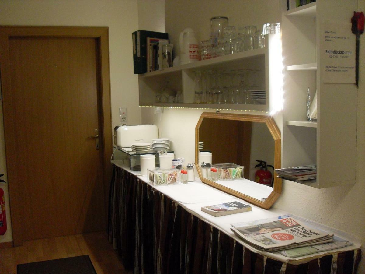 Haus Edith Privathaus Mit Gaestezimmern Bregenz Esterno foto